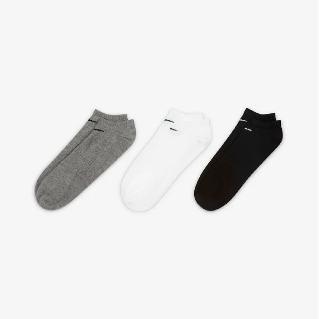 Nike Everyday Lightweight Training No-Show Socks (3 Pairs)