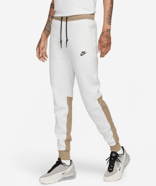 NIKE SPORTSWEAR TECH FLEECE JOGGER