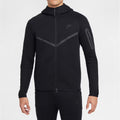 Nike Tech Fleece Ensemble