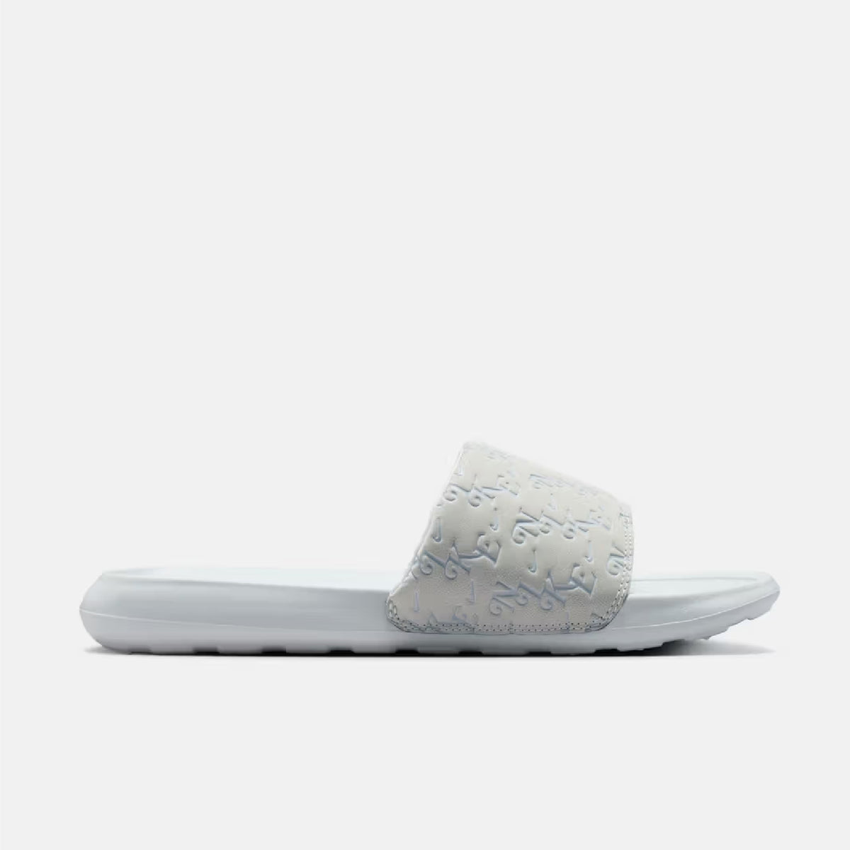 Nike Victori One