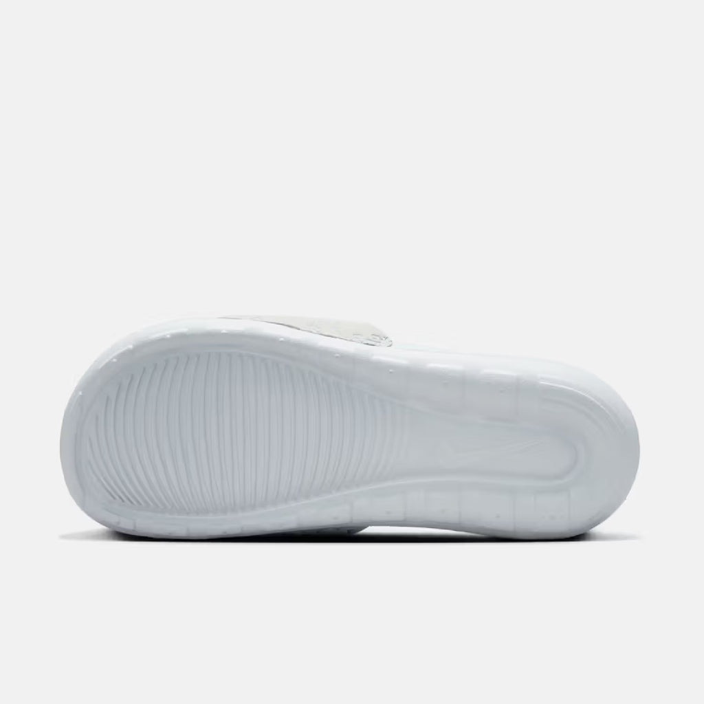 Nike Victori One
