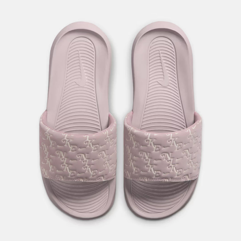 Nike Victori One