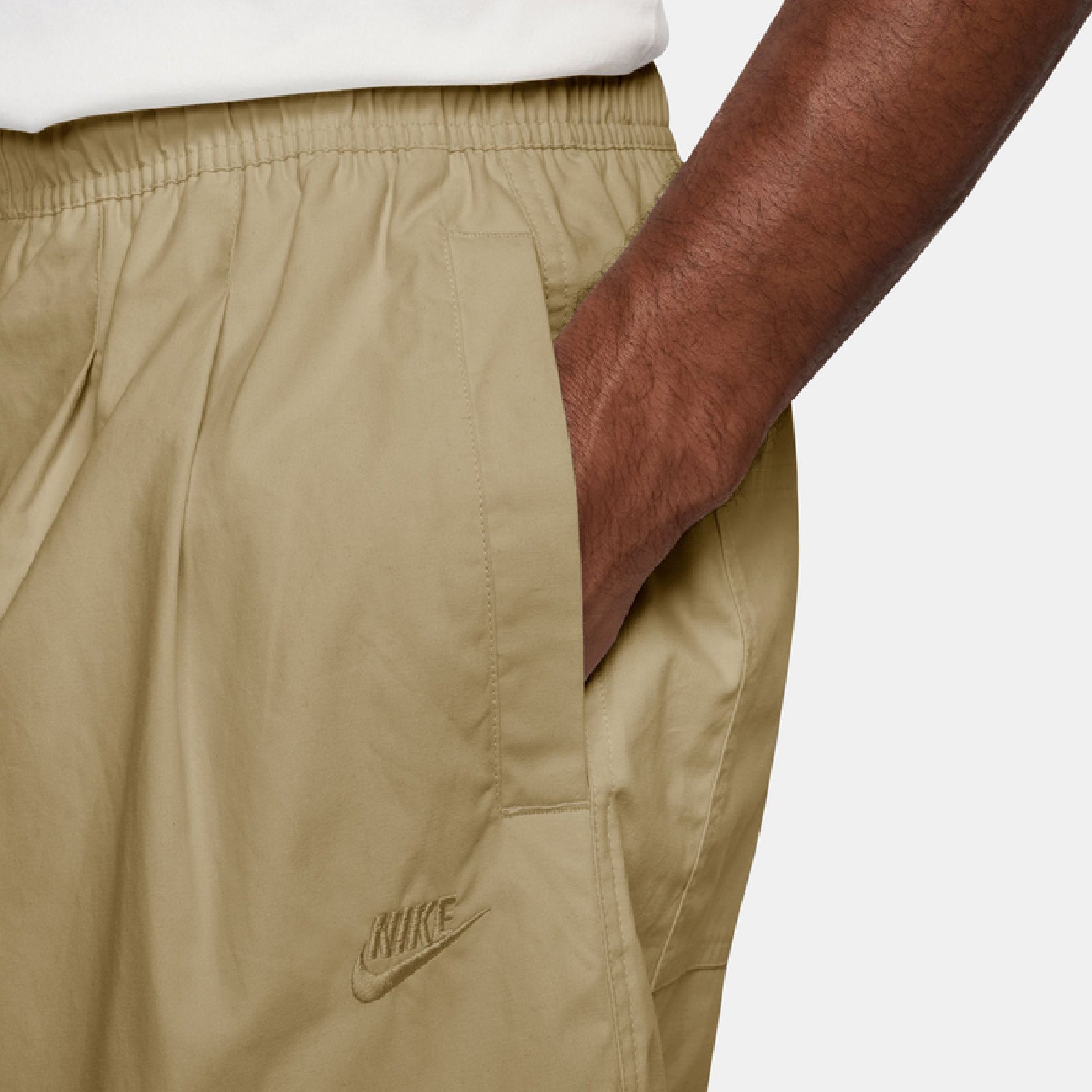 Nike Club Men's Oversized Shorts