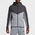Nike Tech Fleece Ensemble