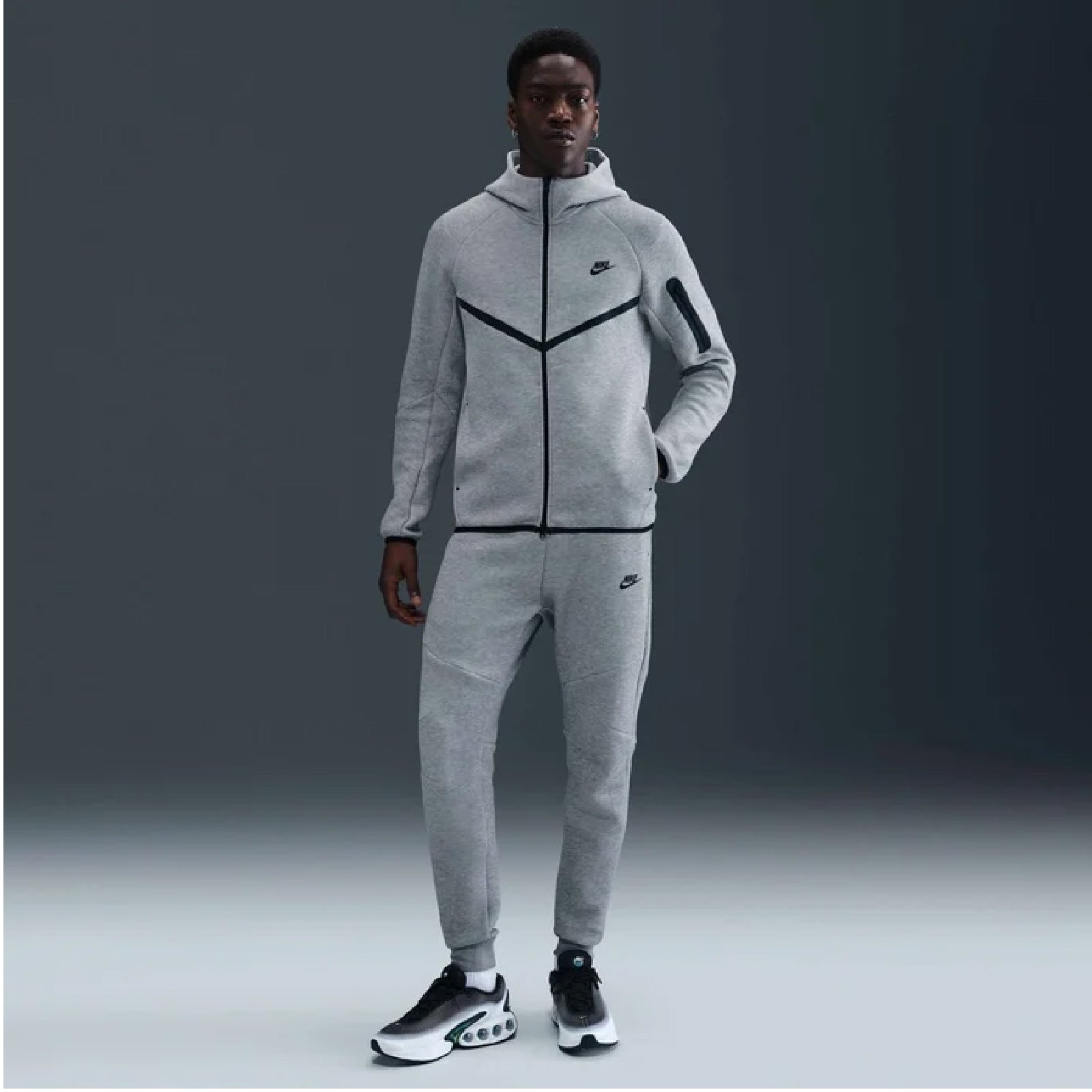 Nike Tech Fleece Joggers
