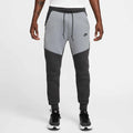 Nike Tech Fleece Ensemble