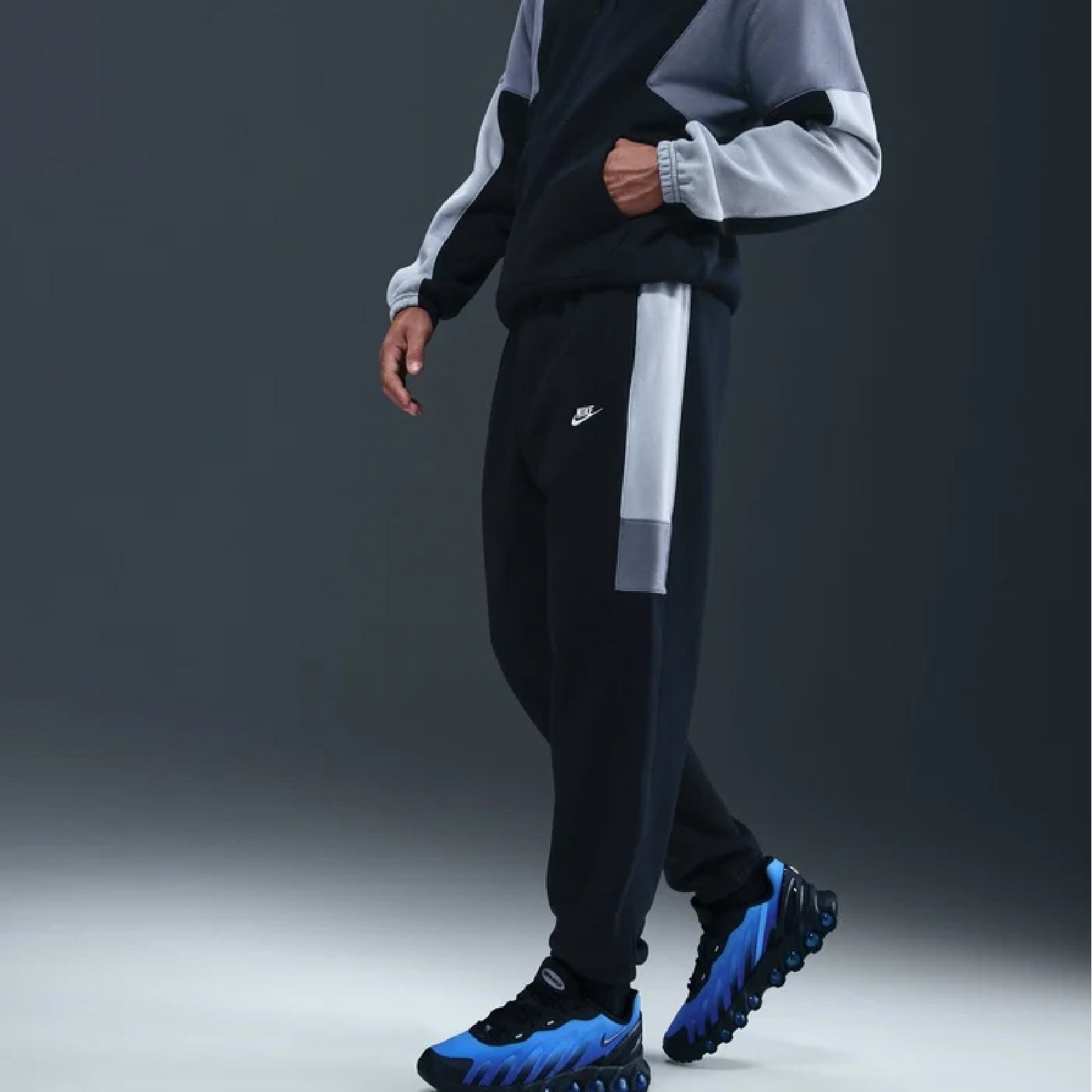 Nike Club Fleece – Sports-Inspired Hoodie