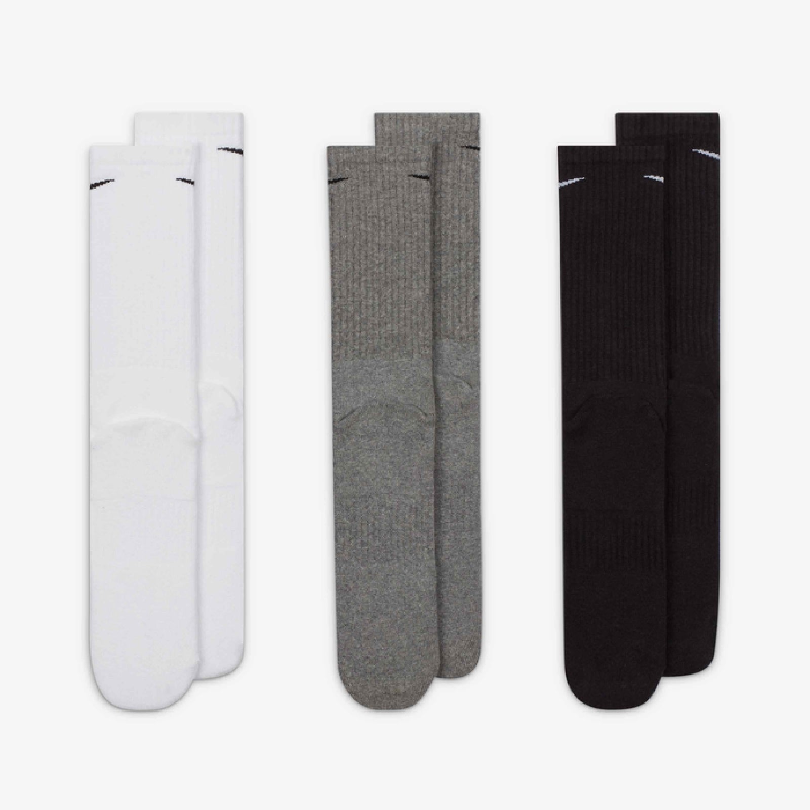 Nike Everyday Cushioned Socks – 3 Pairs
