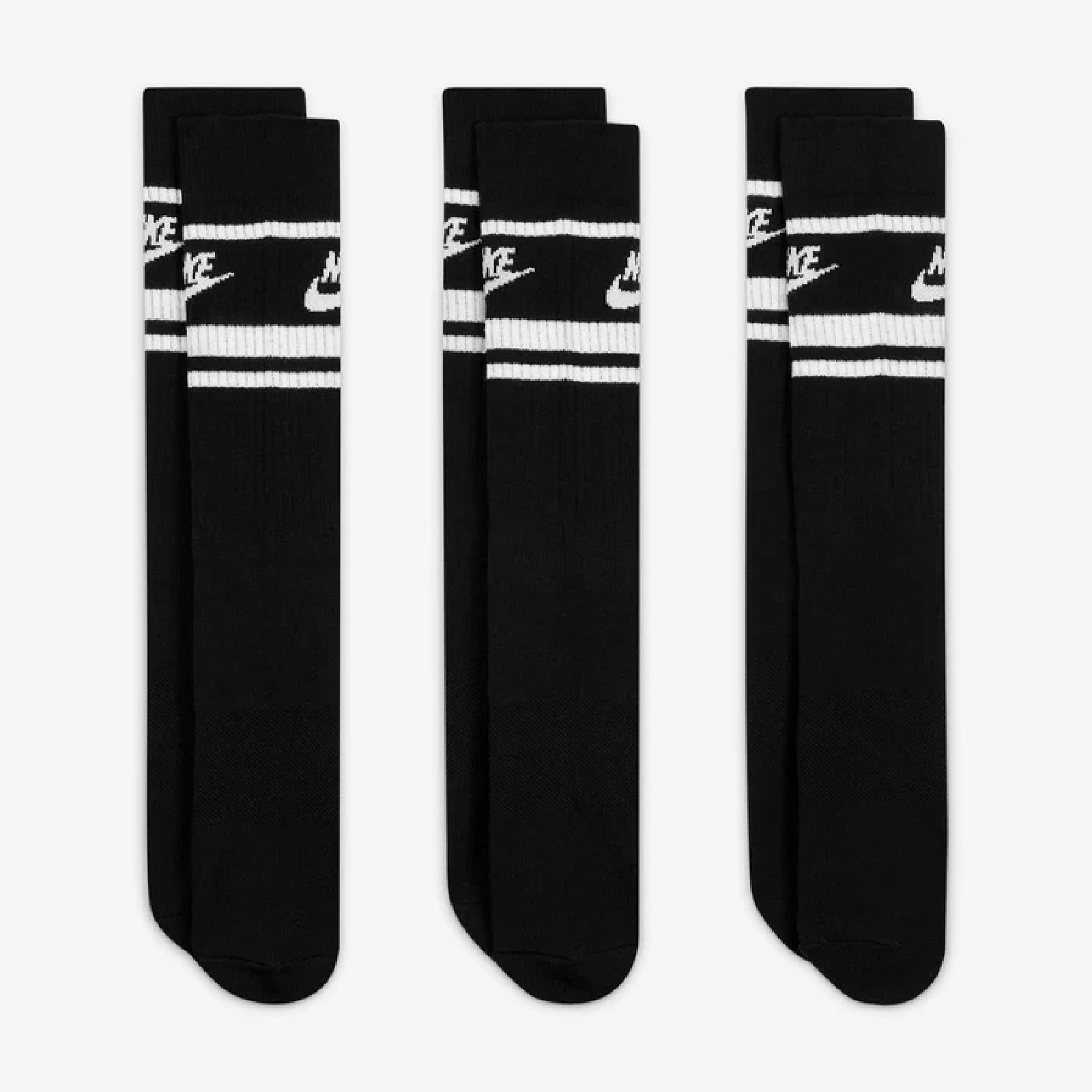 Nike Sportswear Dri-FIT Everyday Essential Crew Socks (3 Pairs)