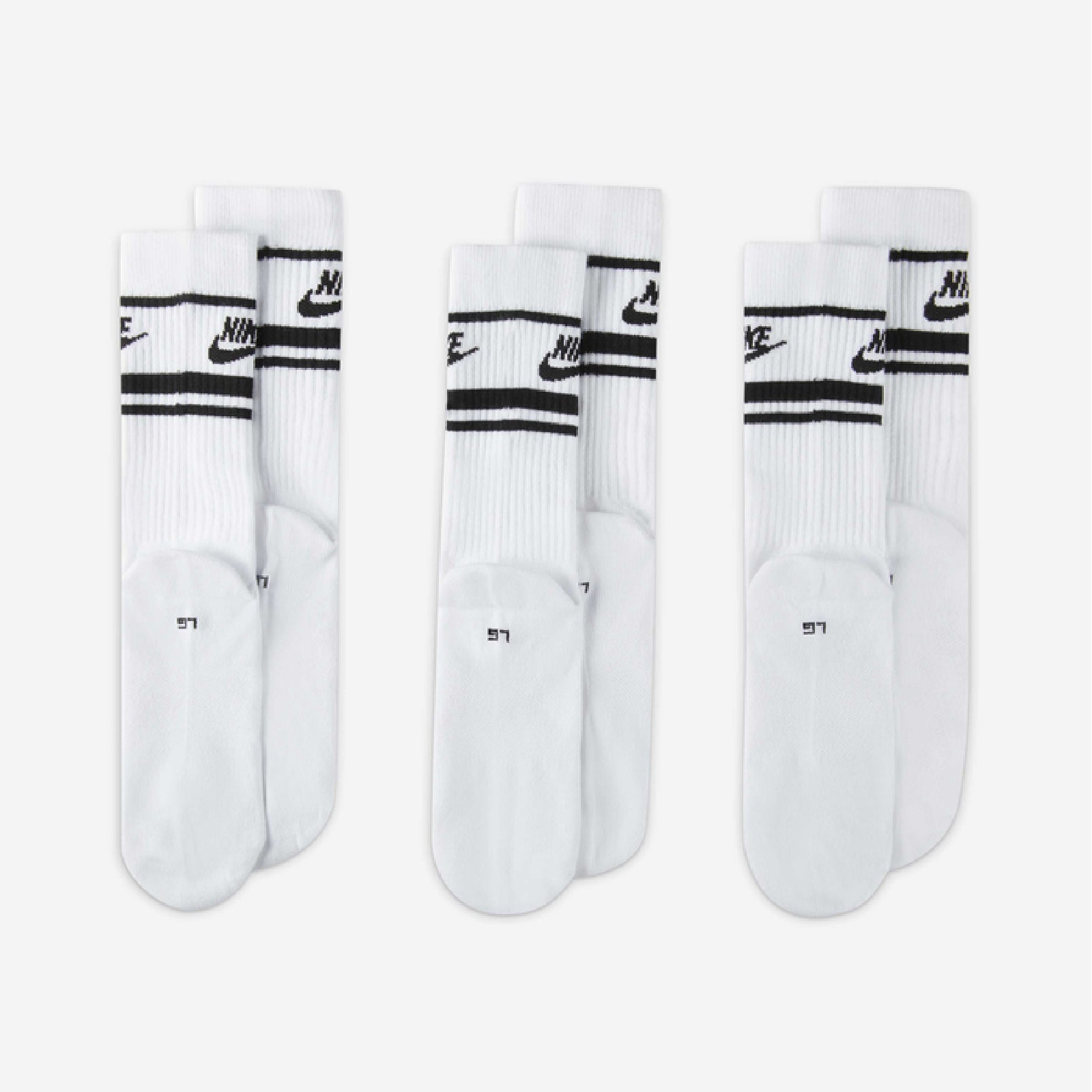 Nike Sportswear Dri-FIT Everyday Essential Crew Socks (3 Pairs)